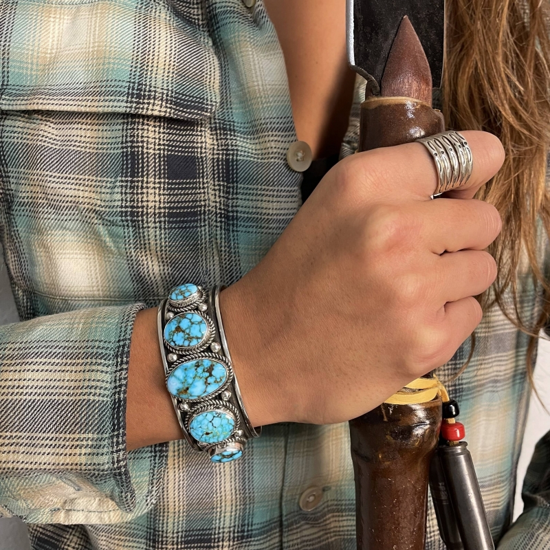 Bracelet Navajo BR641 pour femme en turquoises et argent - Harpo Paris