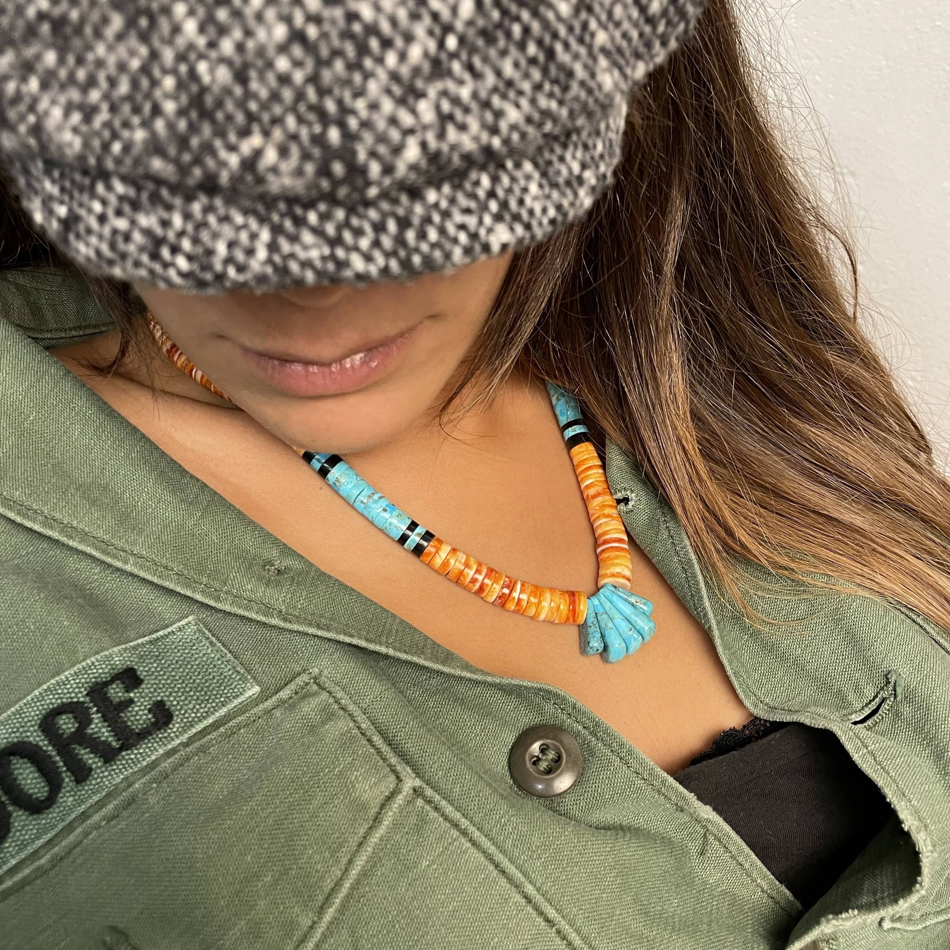 CO160 collier perles Heishi coquillage et turquoise Harpo