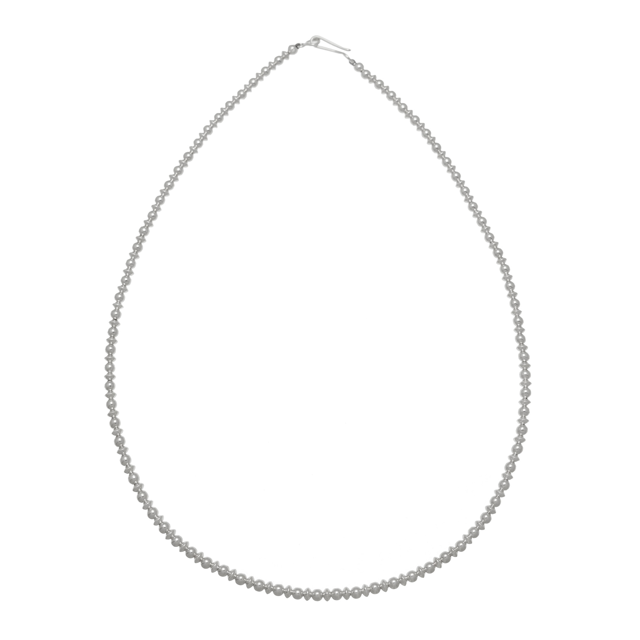 Collier Navajo COw42 en perles d'argent - Harpo Paris