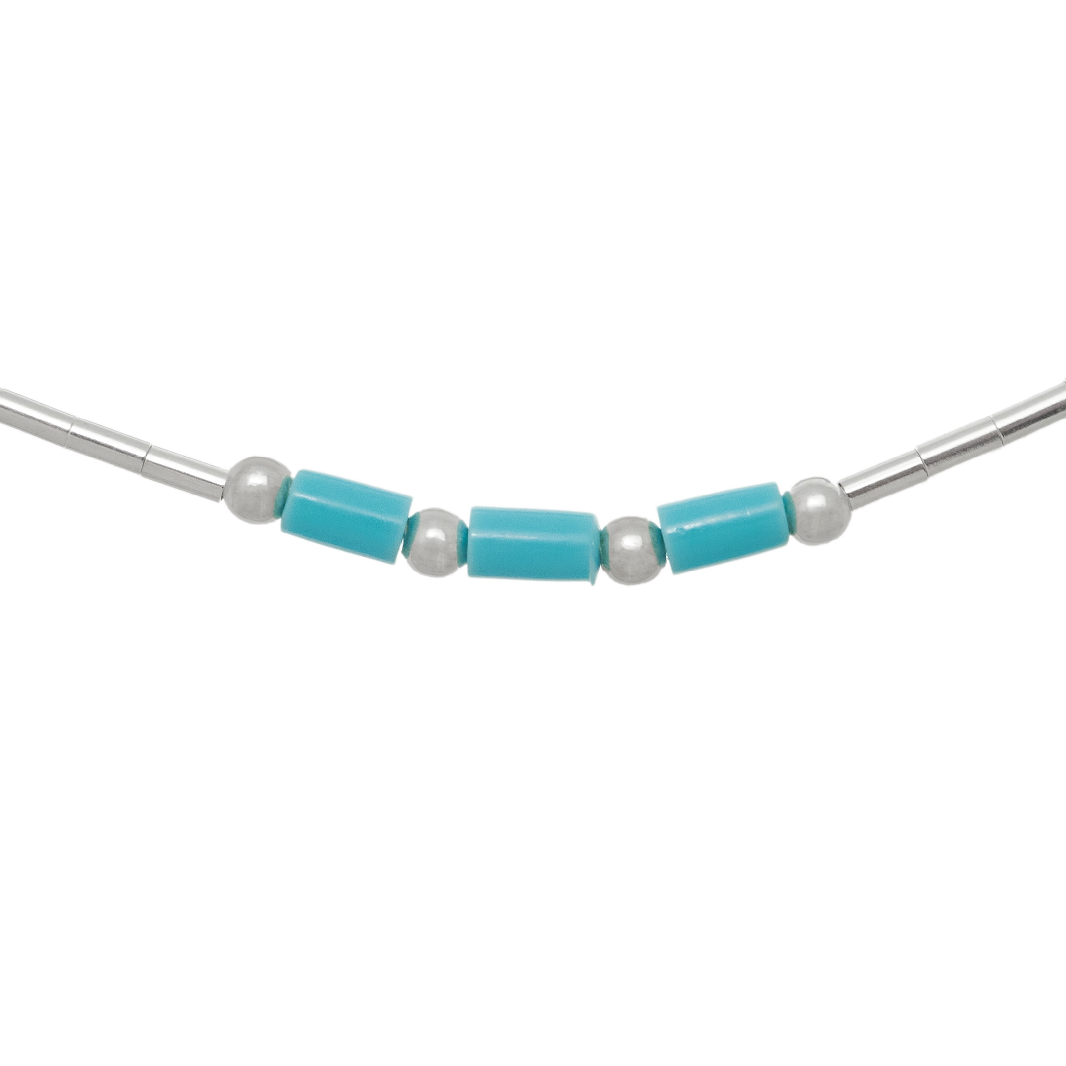 Collier ras du cou amérindien en perles Hesihi en argent et de pierres mix. Harpo Paris