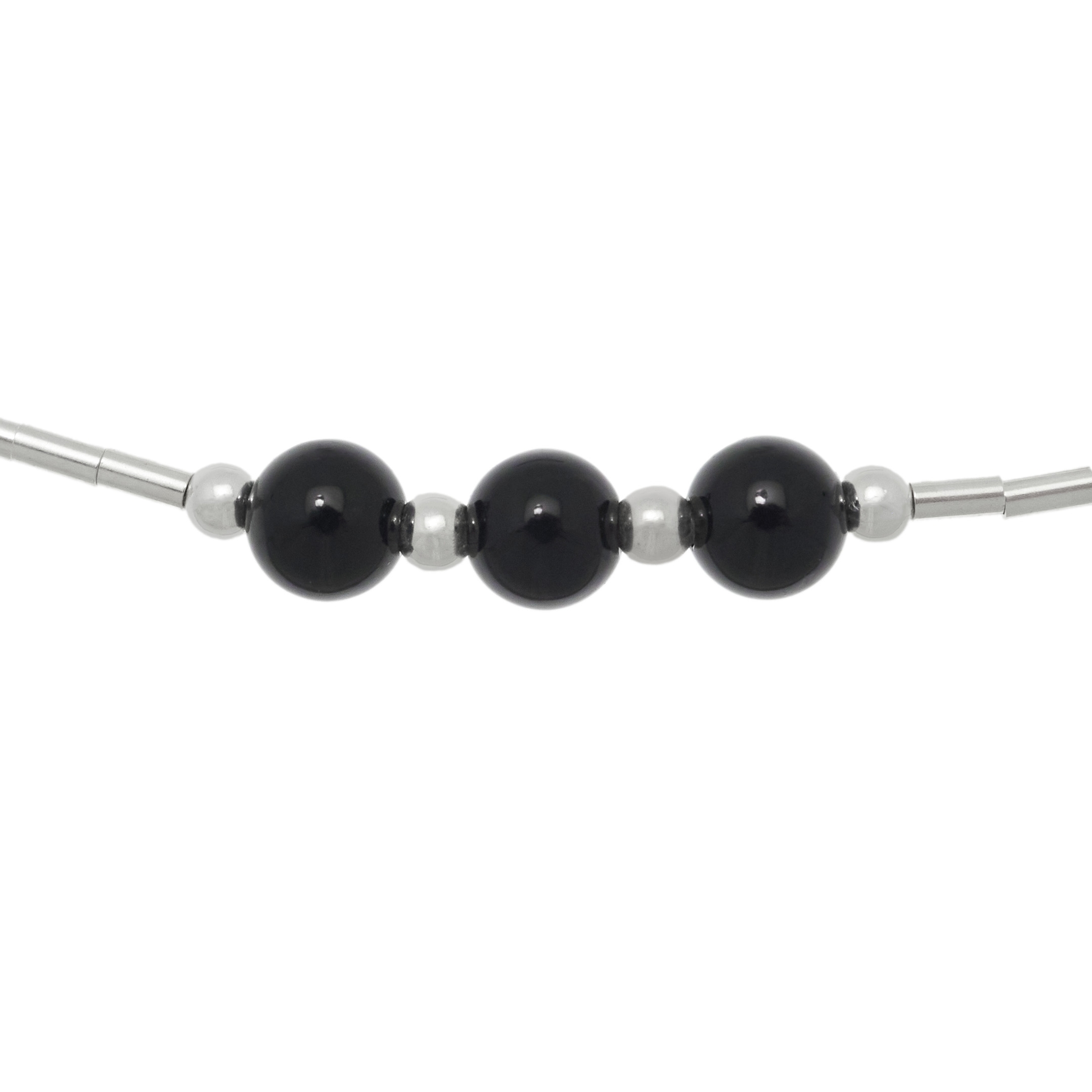 Chocker Native American necklace, silver Heishi beads and round stone mix beads. Harpo Paris