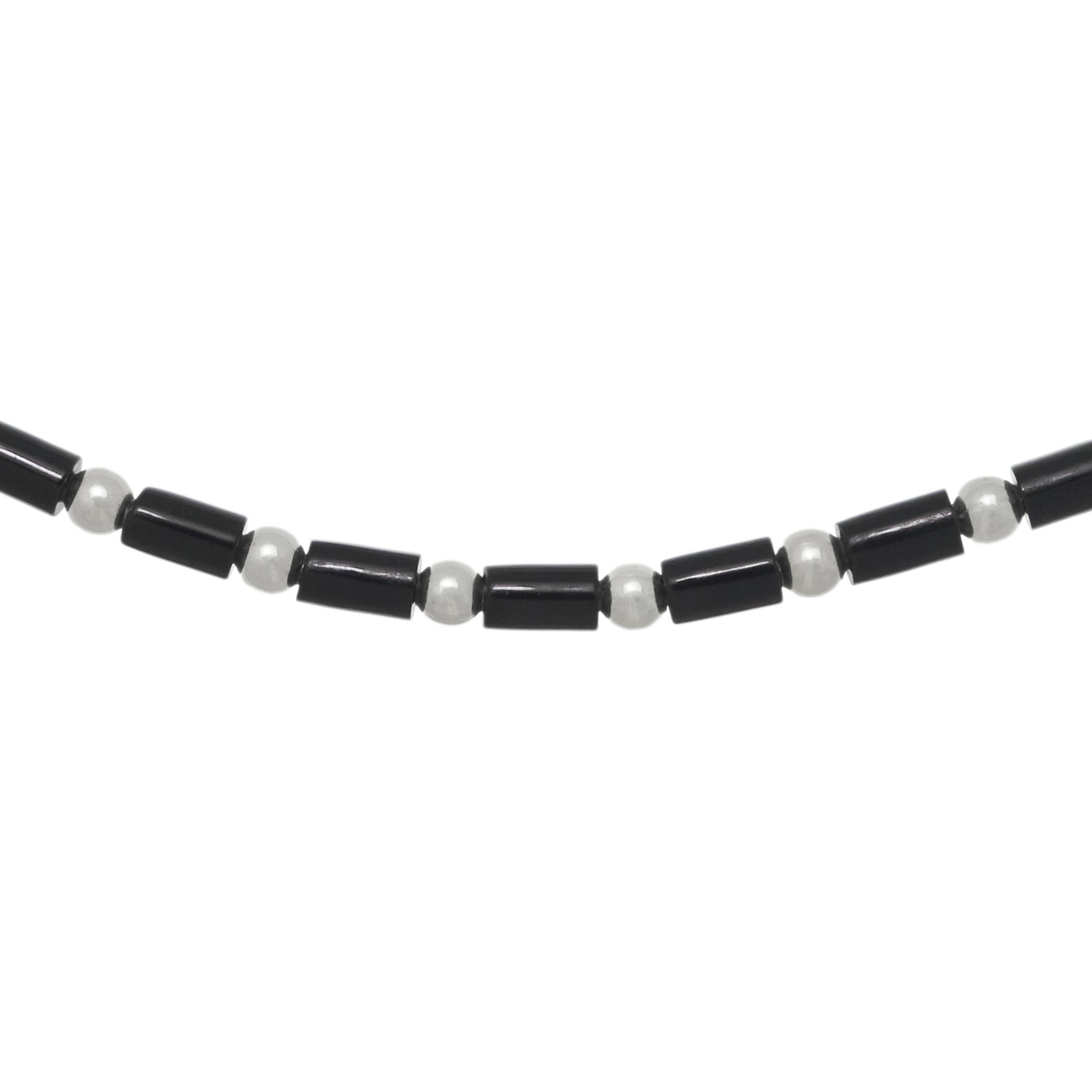 Collier ras du cou amérindien en perles Heishi de pierres mix. Harpo Paris