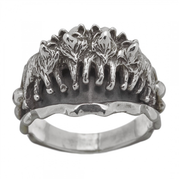 Harpo pack of wolves ring in sterling silver