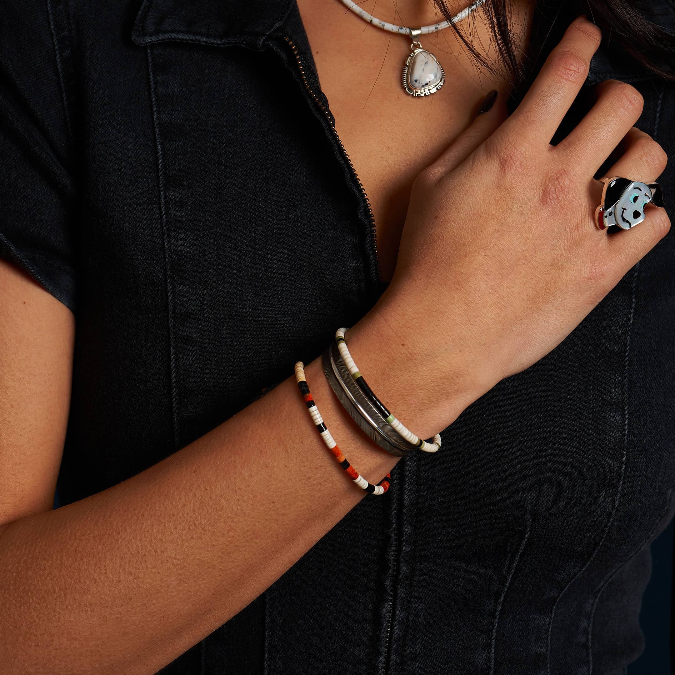 Bracelet Pueblo BRP23 en perles heishi - Harpo Paris