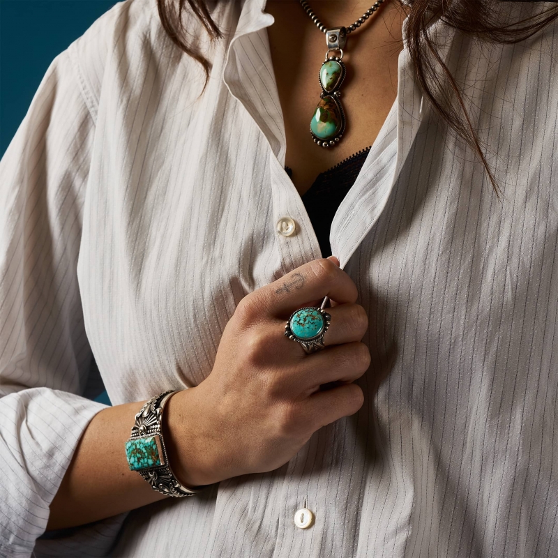Bracelet Navajo pour femme BR809 en argent massif et turquoise - Harpo Paris