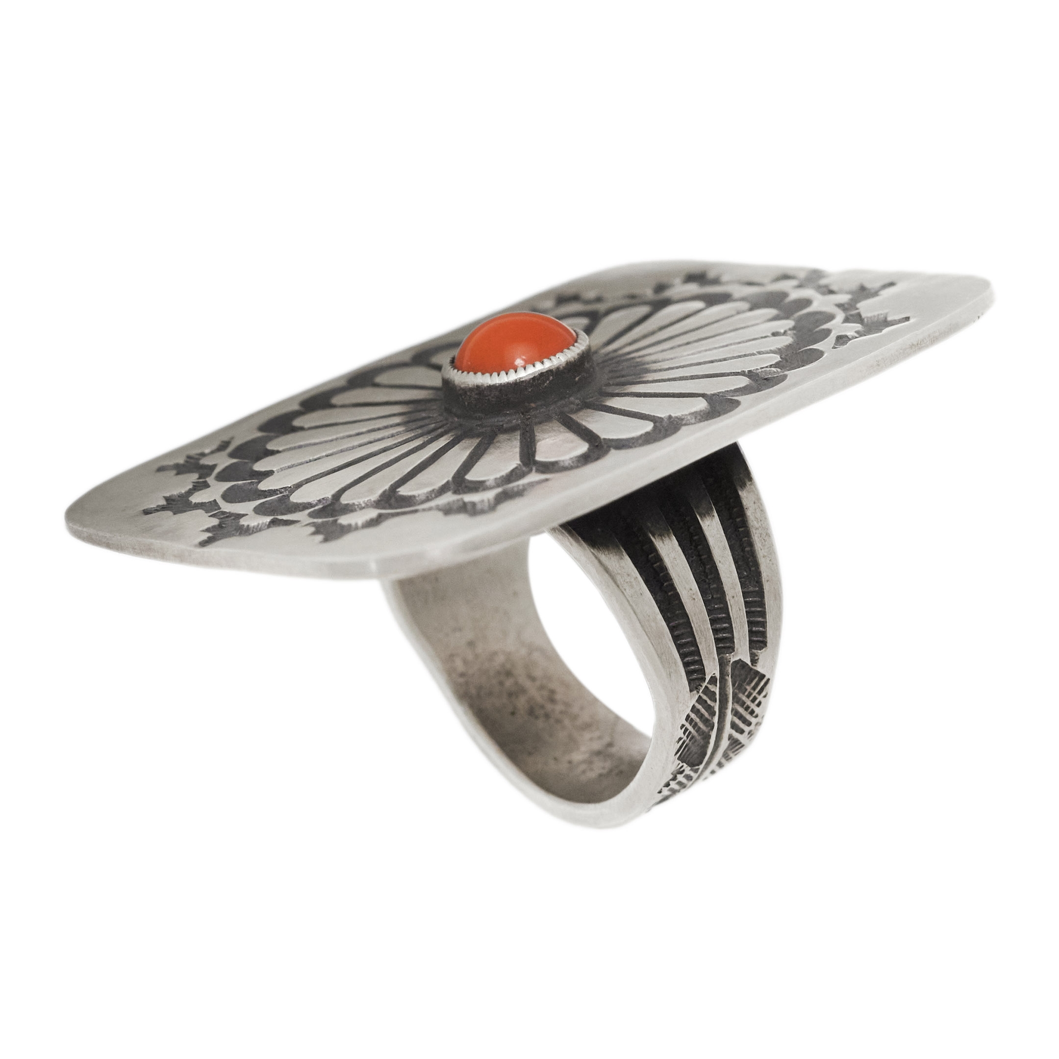 Silver and coral shield ring BA1505 - Harpo Paris