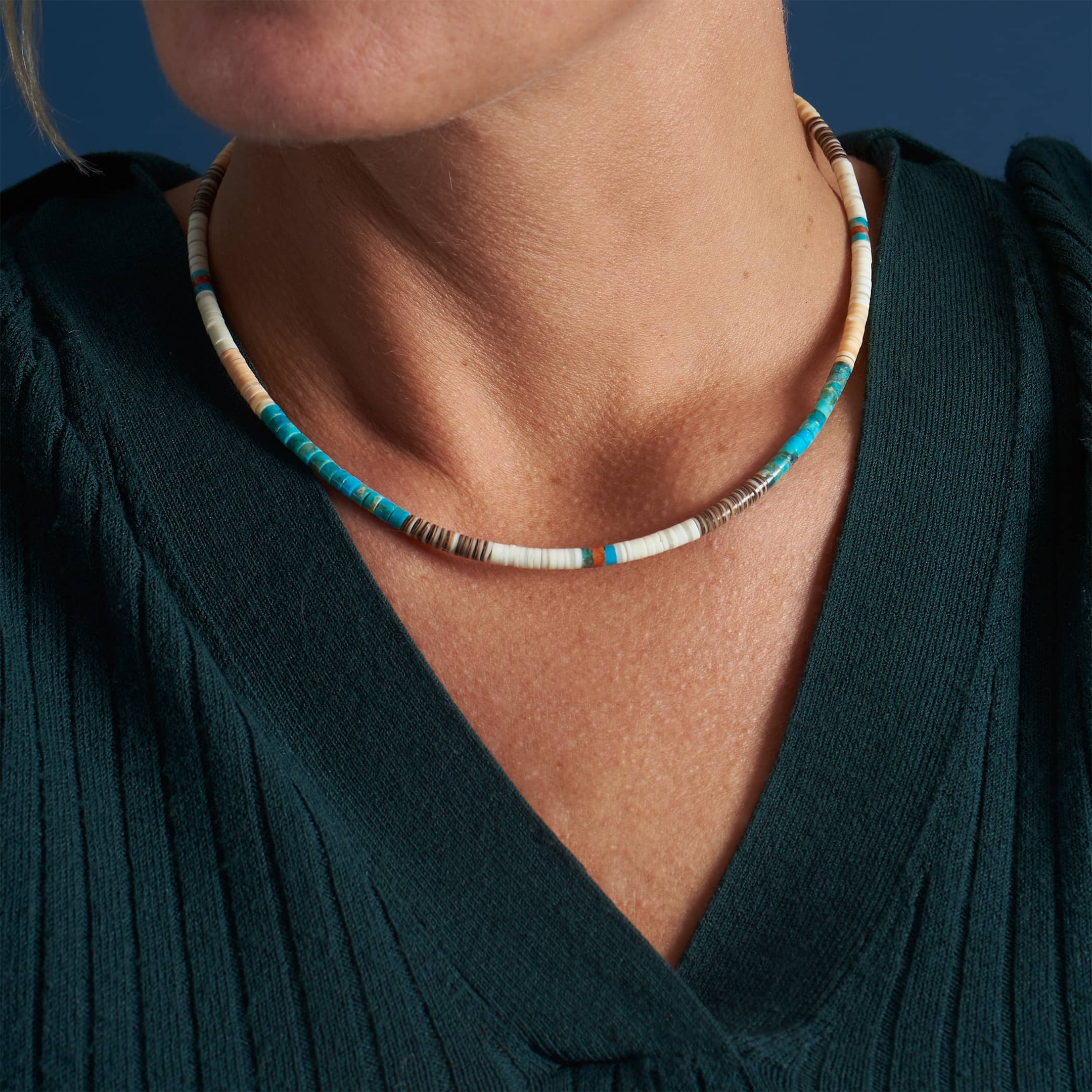 Pueblo necklace in turquoise and shells heishi beads, COP08 - Harpo Paris