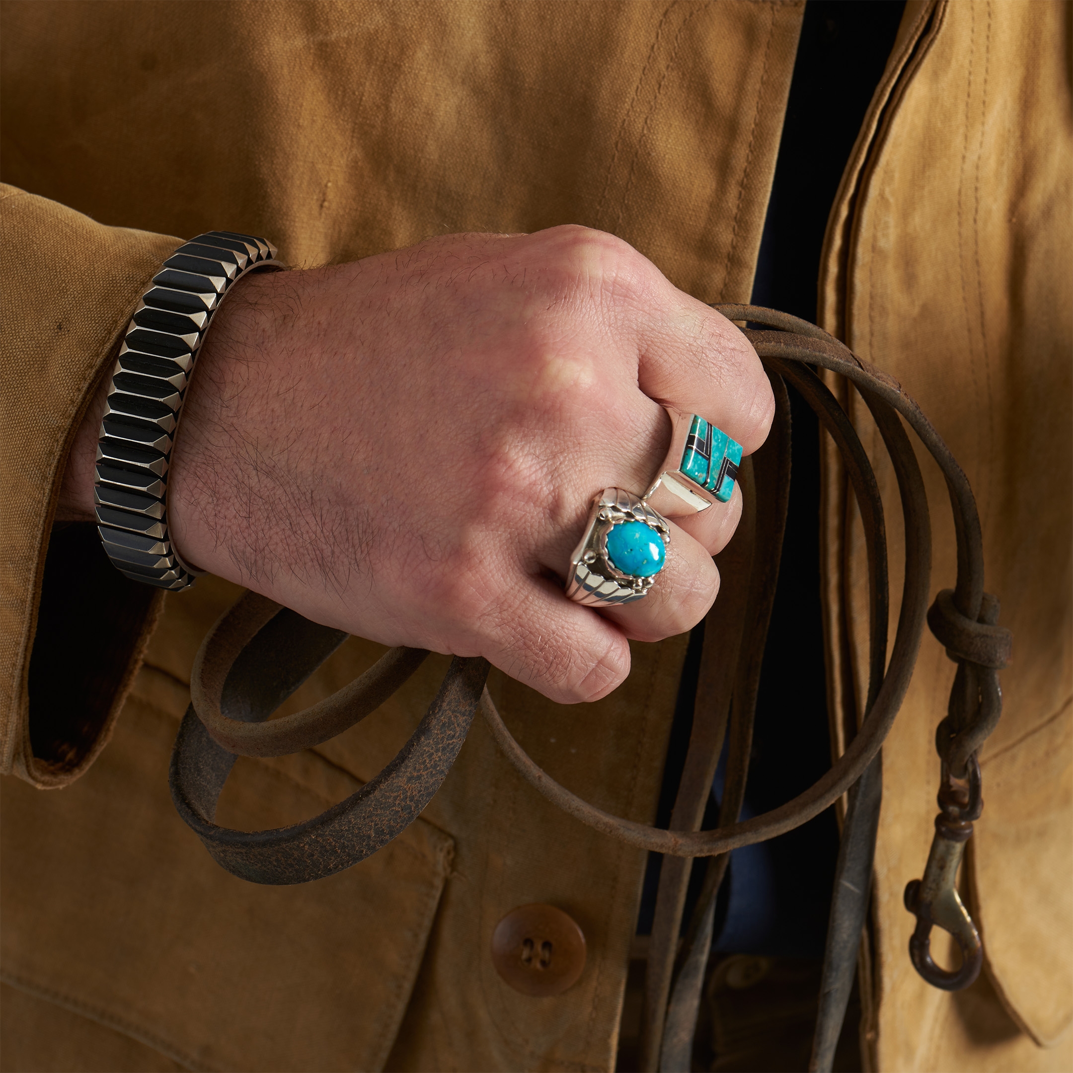 Navajo ring for men inlaid of turquoise and jet BA1515 - Harpo Paris