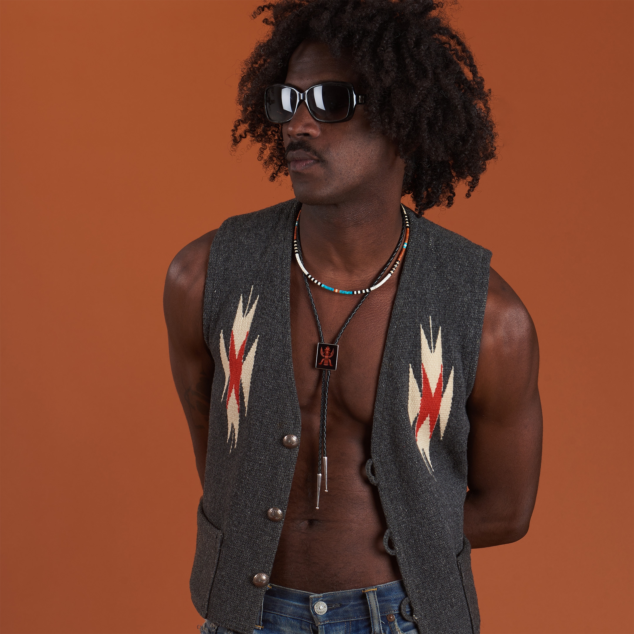 Inlaid Zuni bolo tie representing Knife Wing, BT54 - Harpo Paris