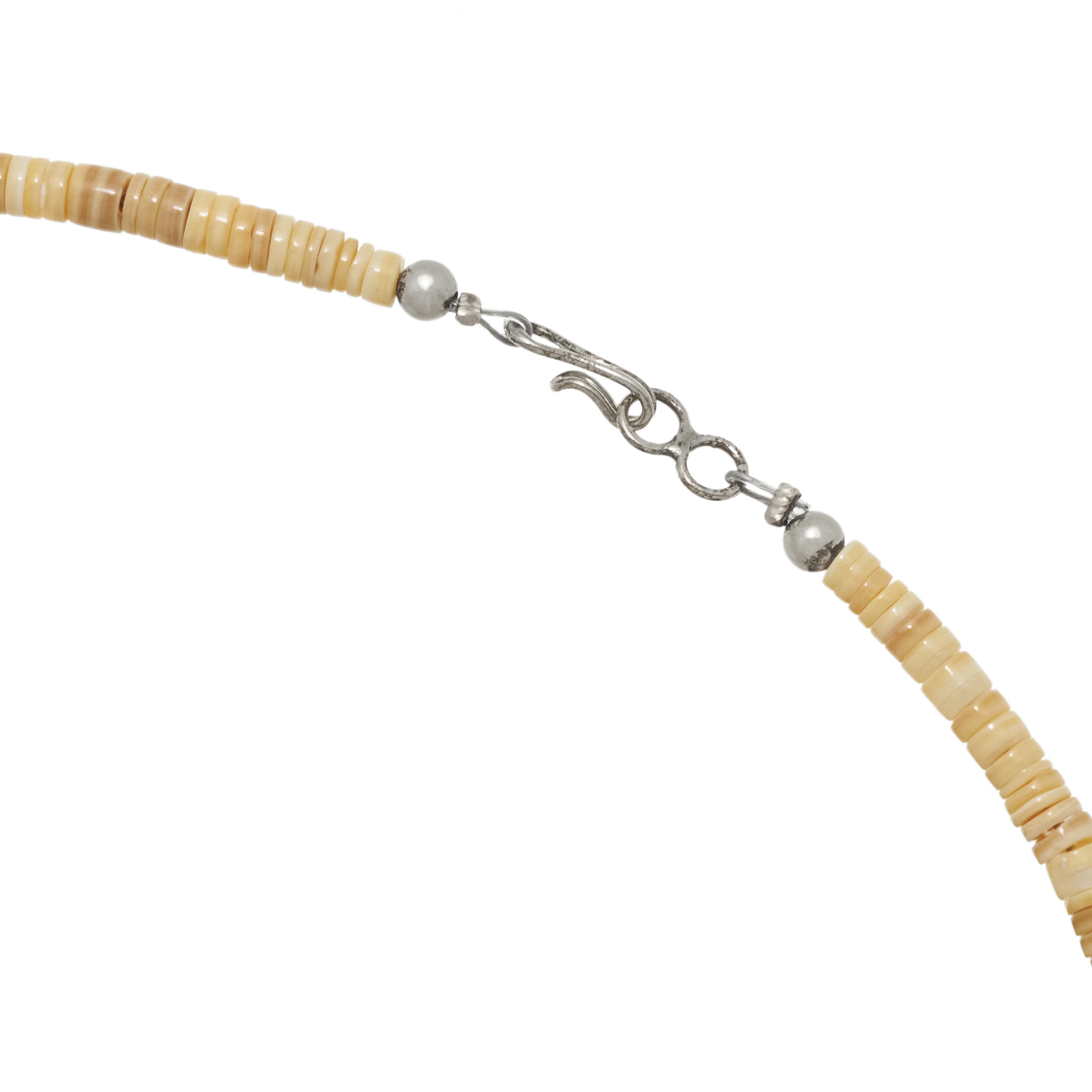 Collier perles heishi jais et coquillage CO289 - Harpo Paris