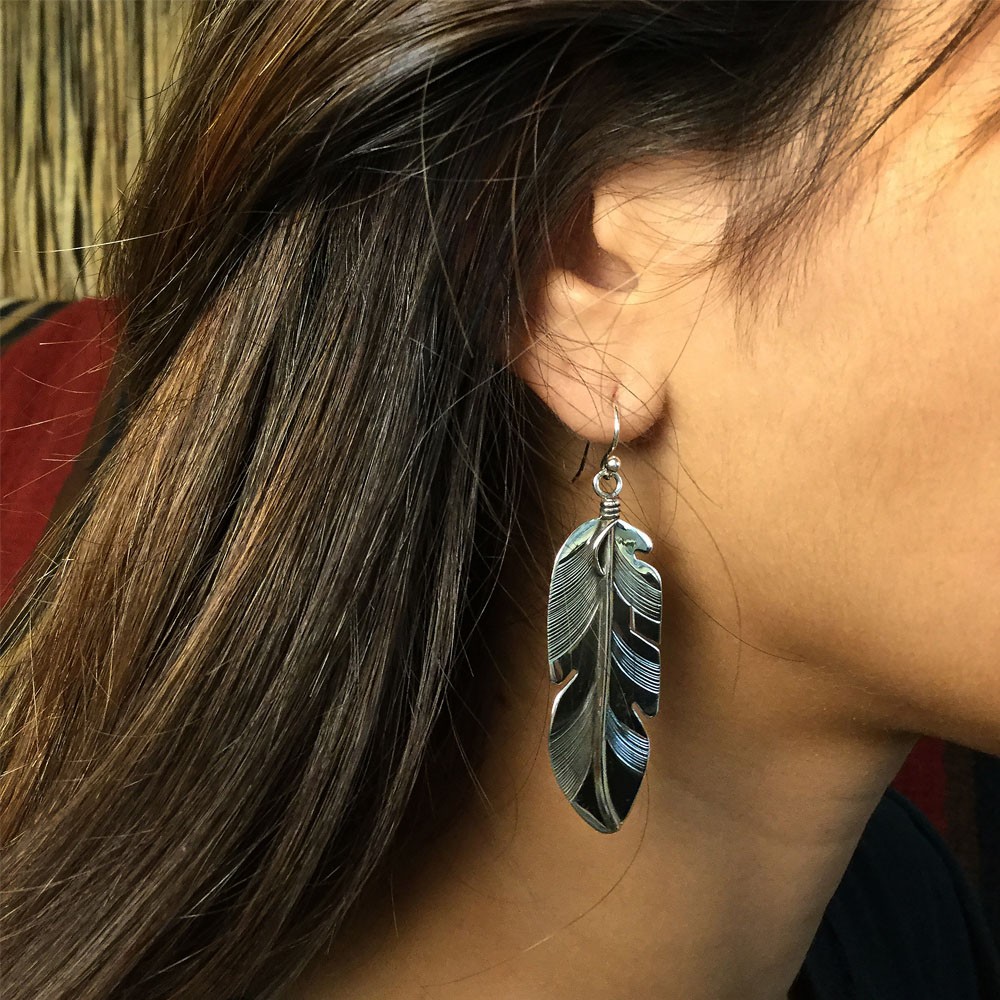 Boucles d'oreilles Navajo Plume en argent 6,5cm x 1,7cm | Harpo Paris