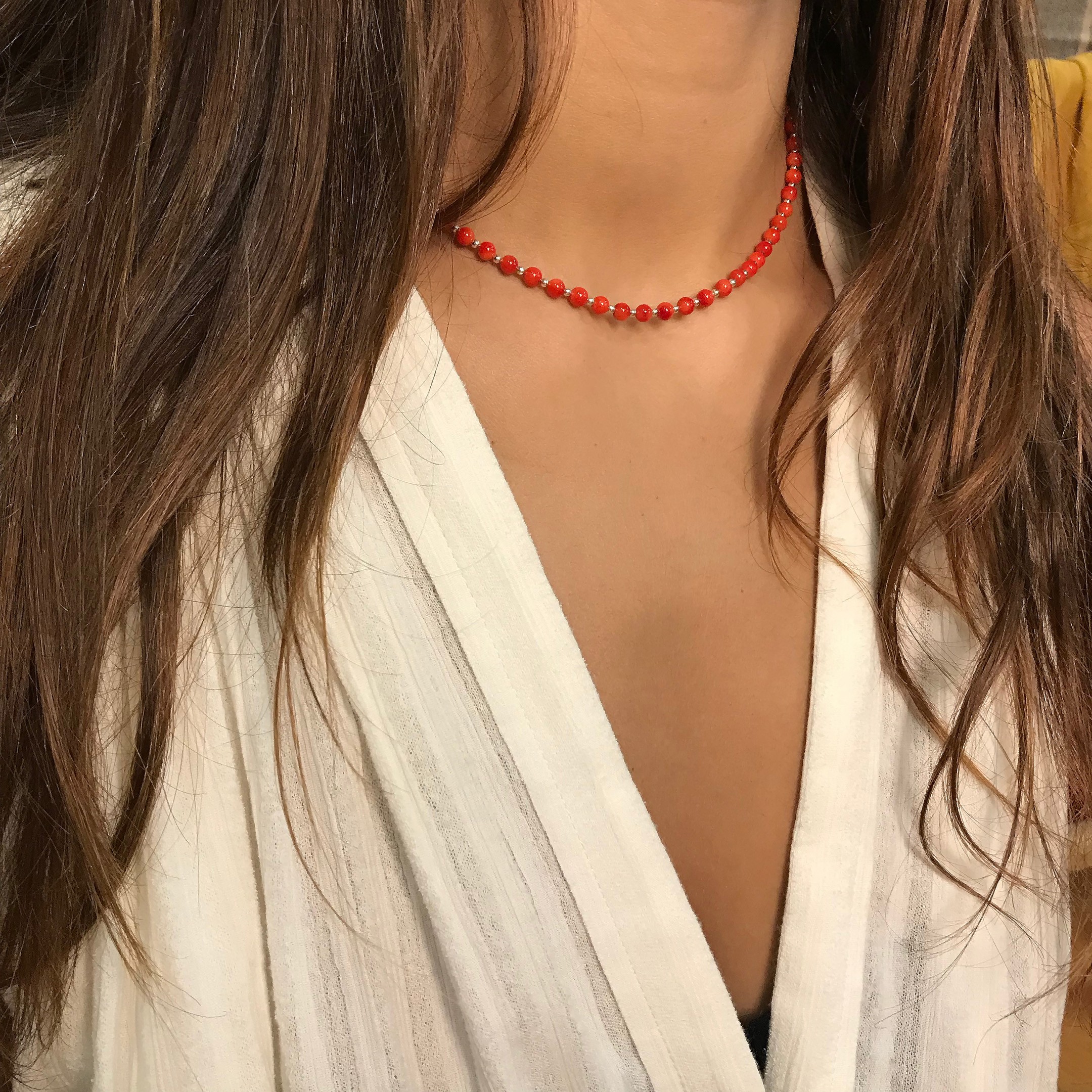 Chocker Native American necklace made of stones mix beads. Harpo Paris