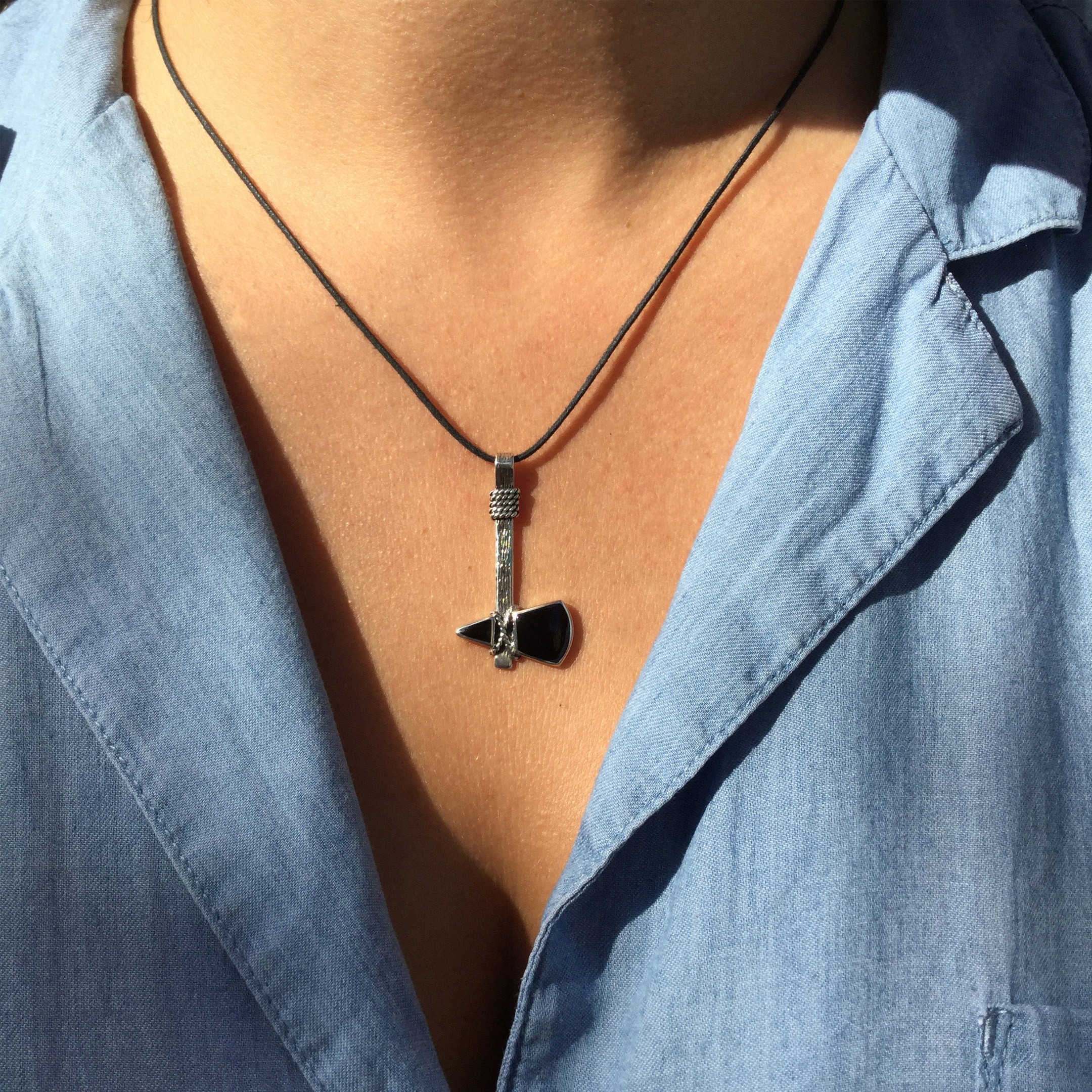 Harpo pendant P162 tomahawk in chip inlay and silver
