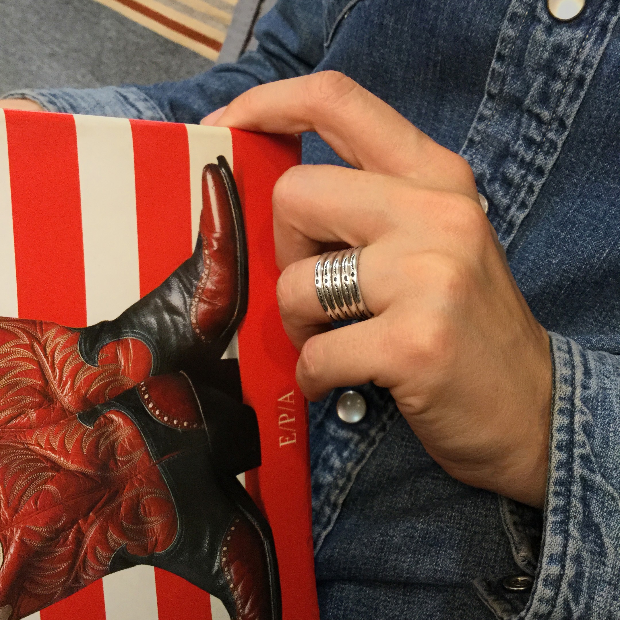 Navajo ring in silver. | Harpo Paris