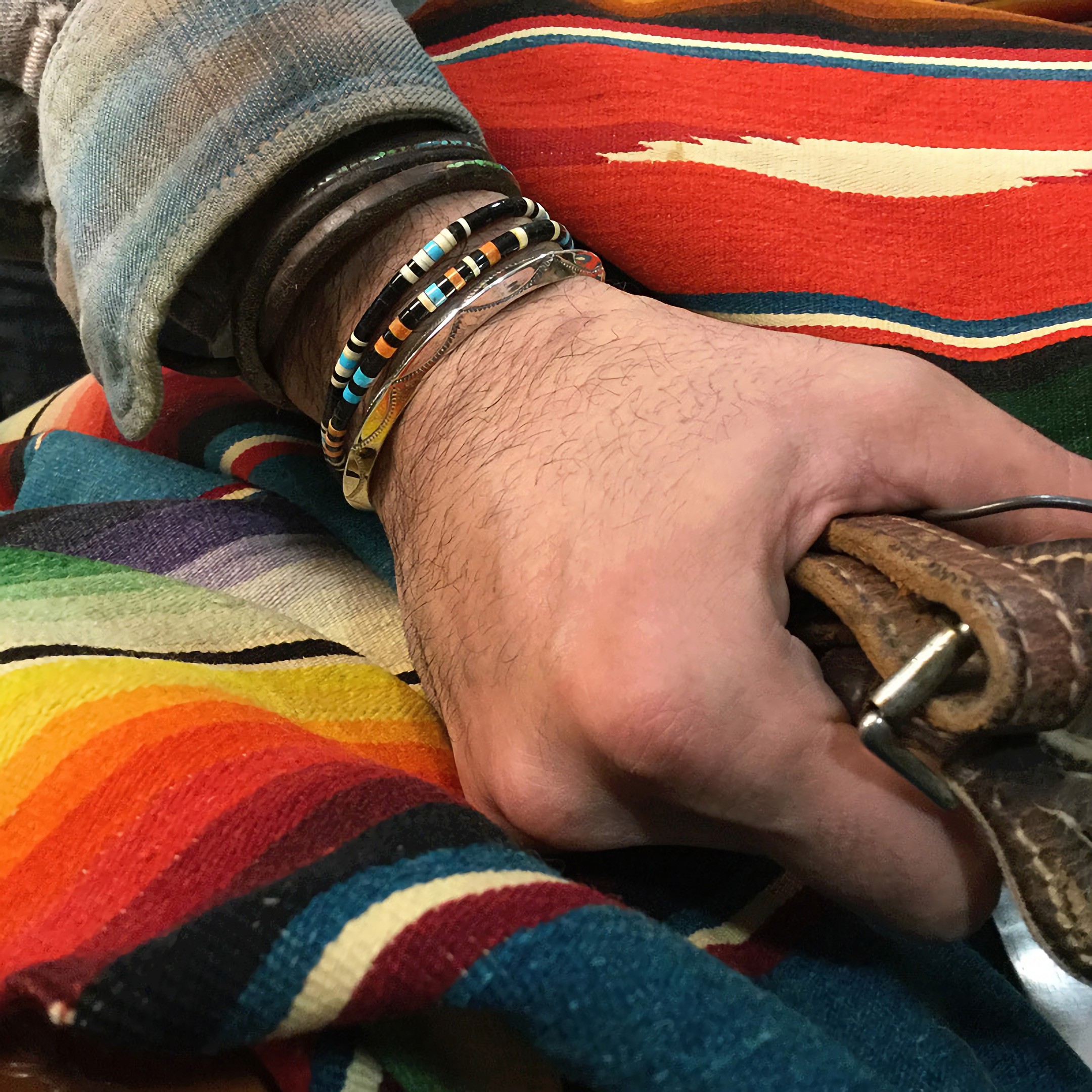Navajo beveled bracelet for men BRw55H - Harpo Paris