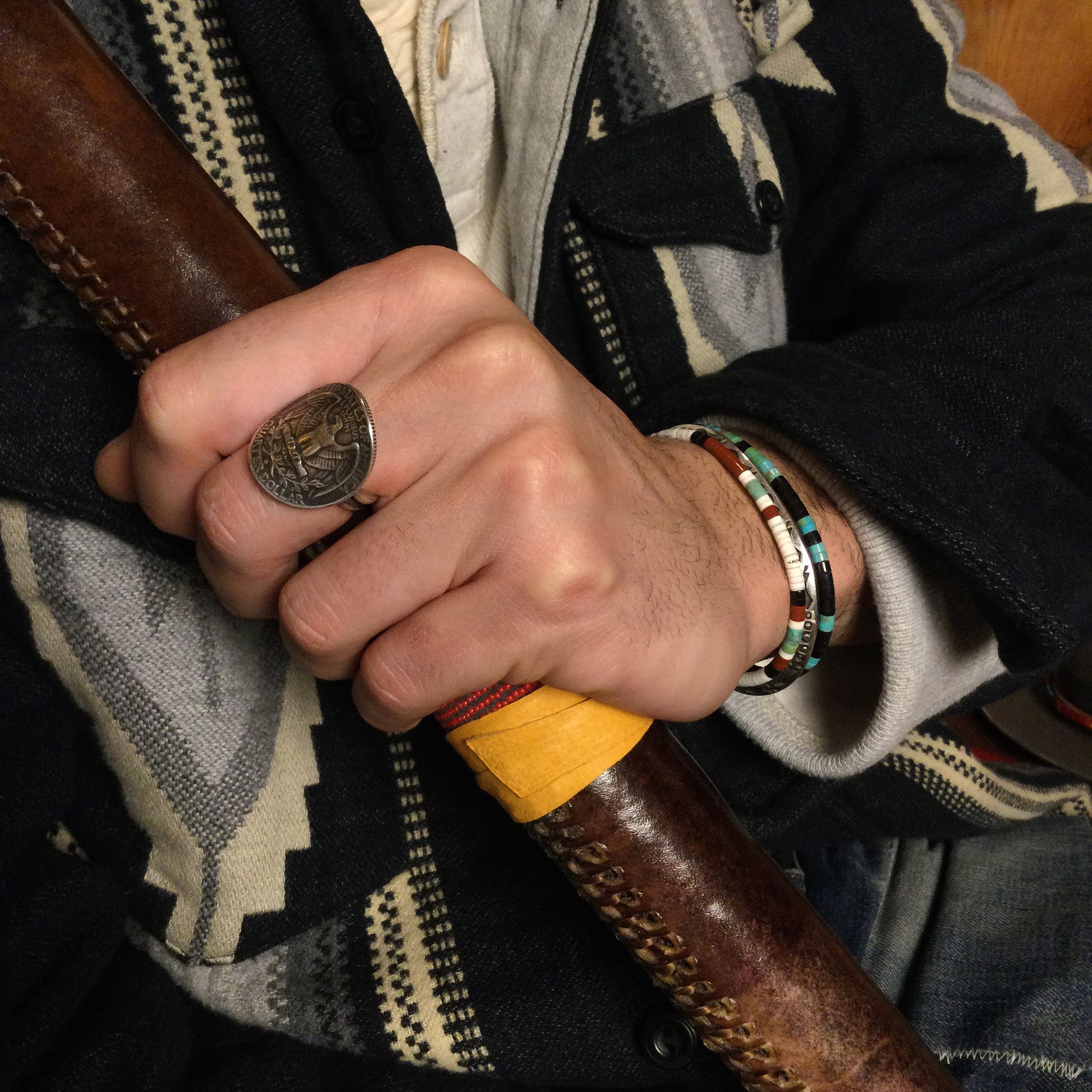 Bracelet Pueblo, Turquoises, Coquillage, Pipestone et Jais heishi. Fermoir en argent. I Harpo