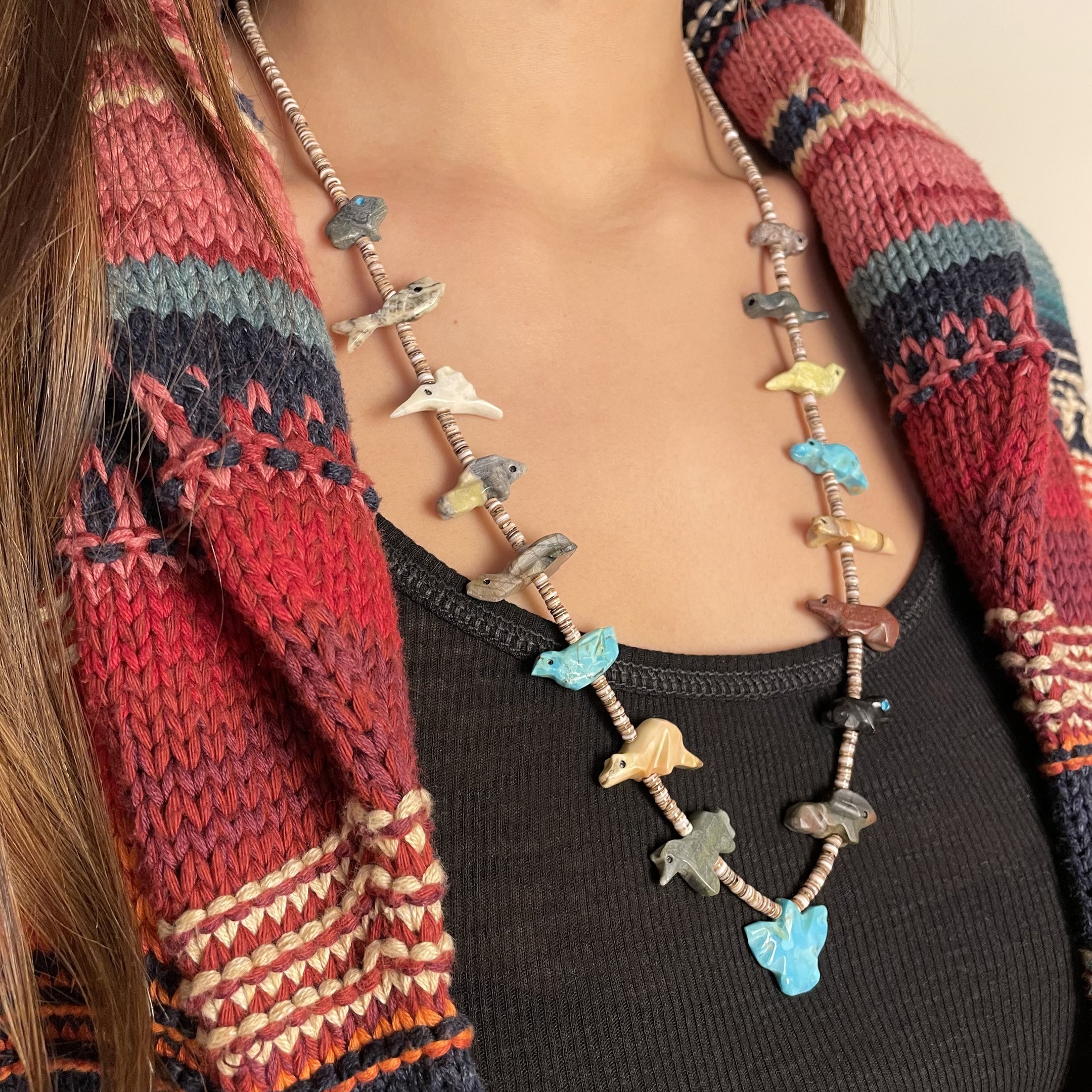 Collier fétiches, animaux scupltés en pierres  | Harpo Paris