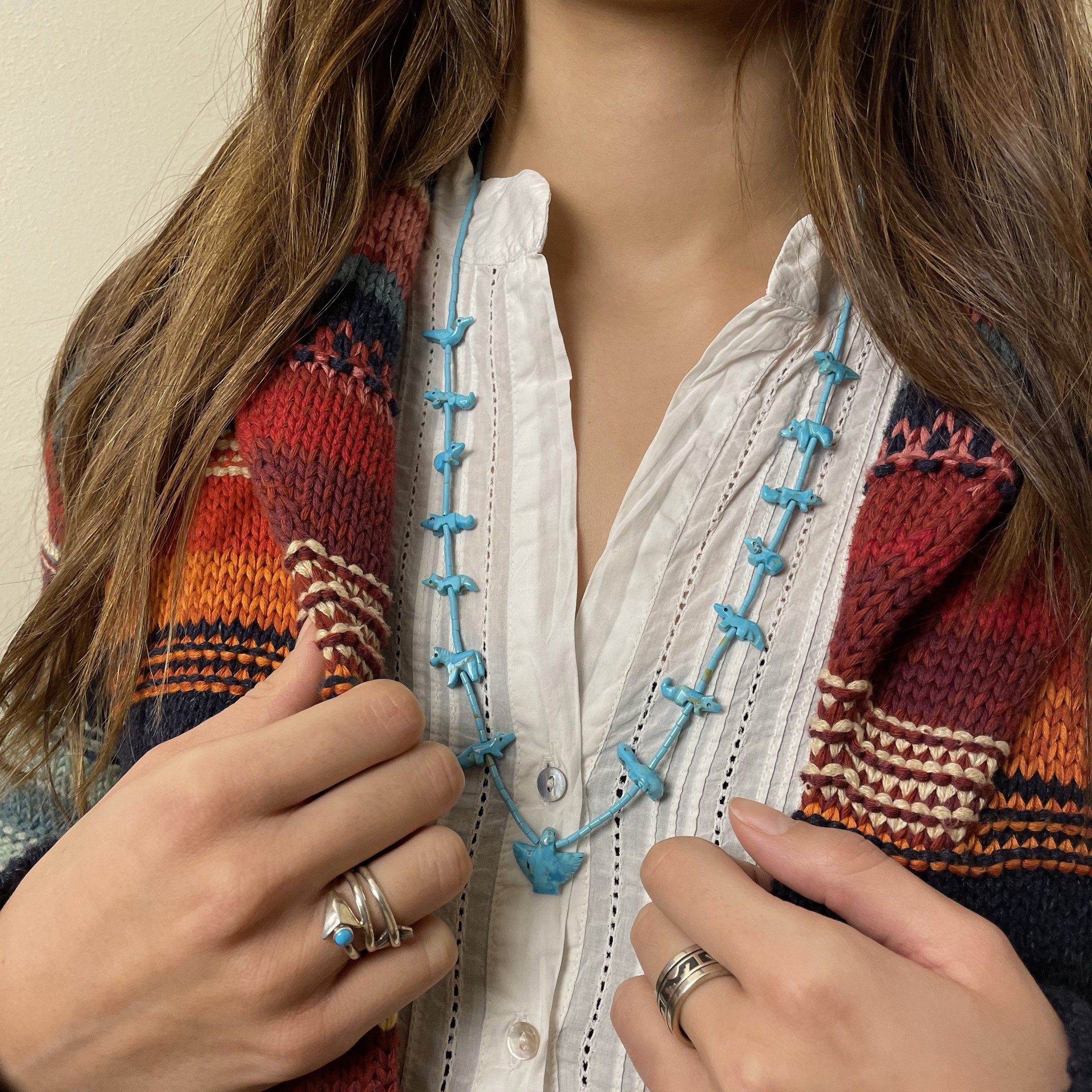 Collier Fétiches, animaux sculptés en Turquoises, fermoir en argent. | Harpo Paris