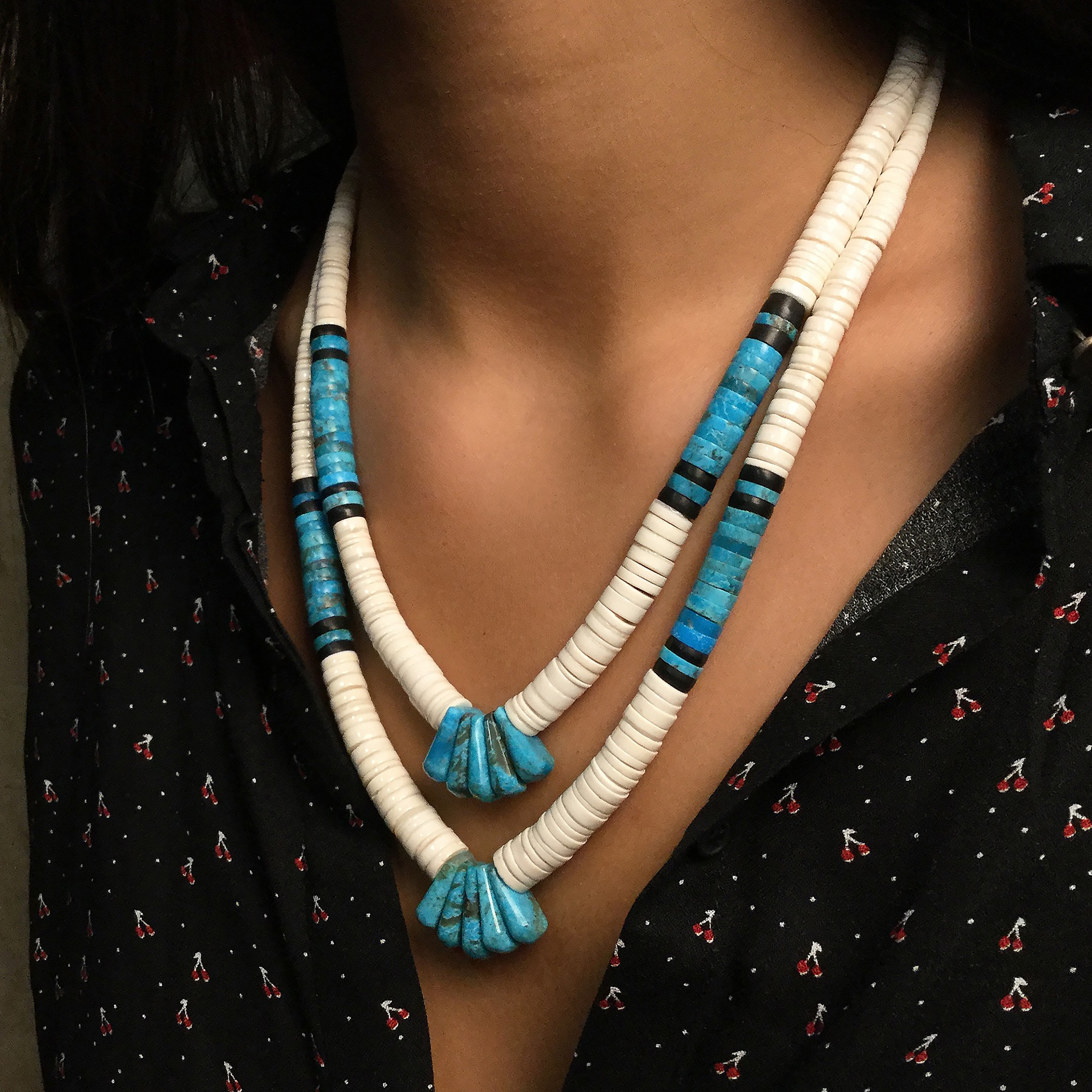 Collier Pueblo deux rangs, Turquoise et Coquillage heishy, fermoir en argent. I Harpo