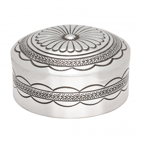 Little round box BOX03 in silver with stamps - Harpo Paris