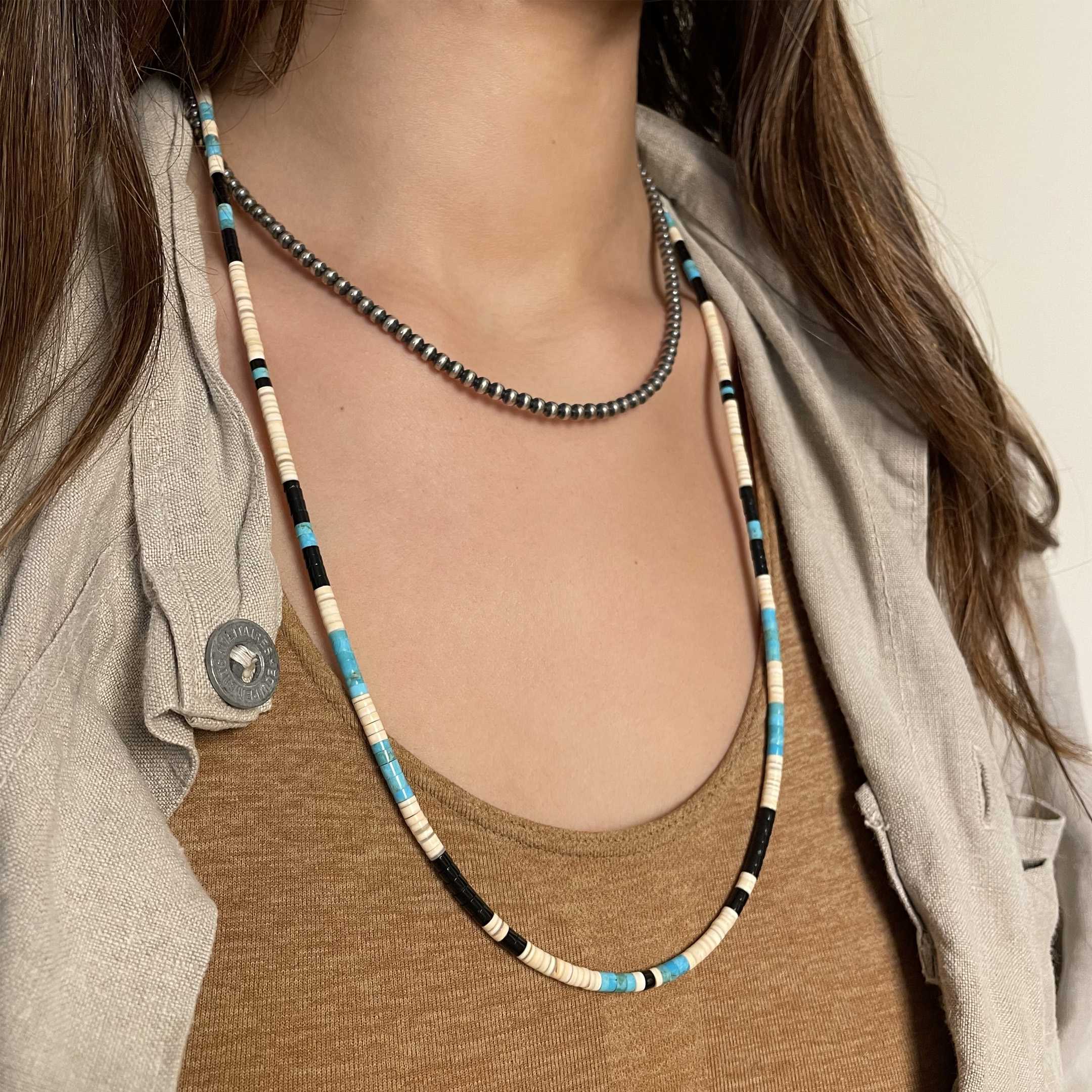 Pueblo necklace in turquoise COP10, melo shell and black-jet heishi beads.