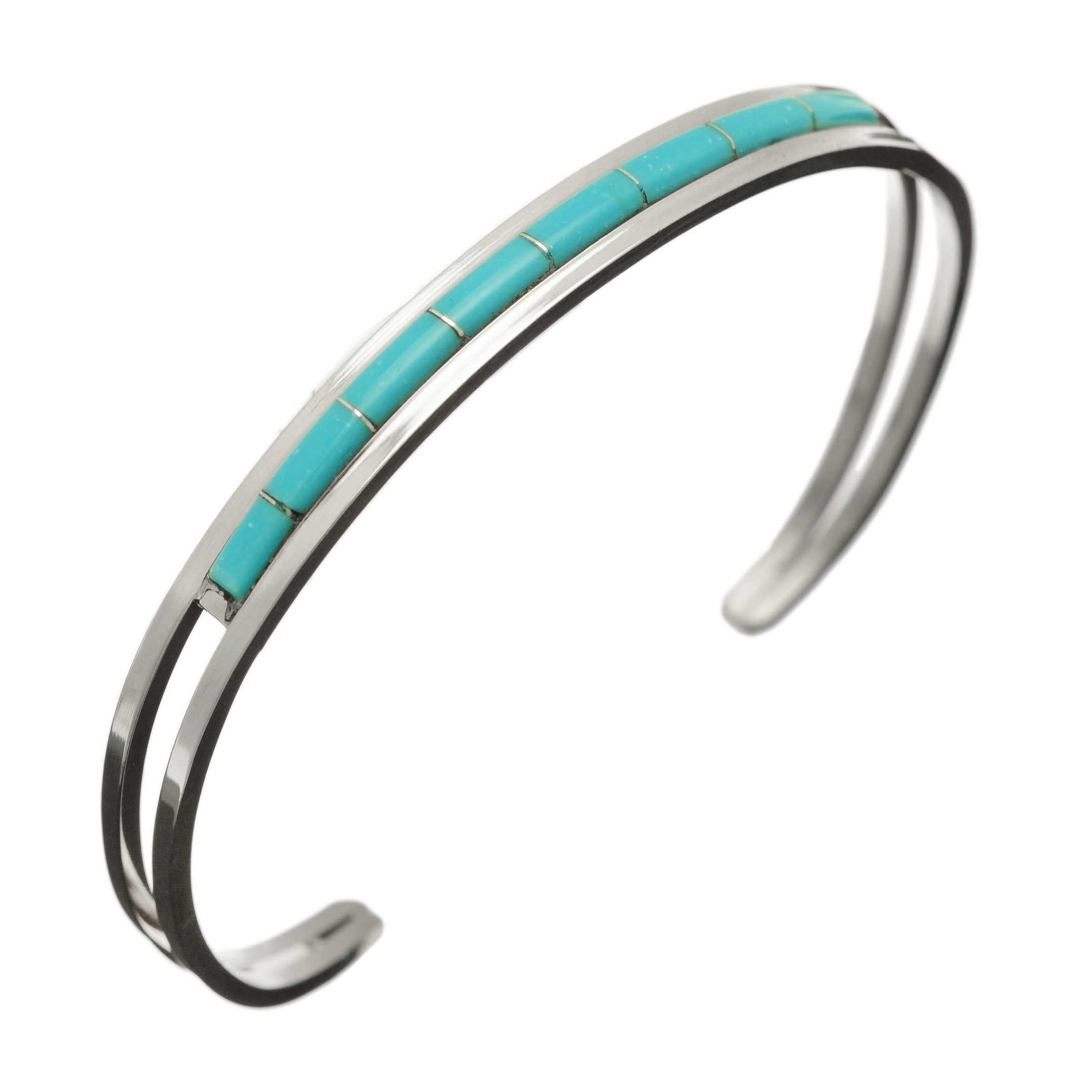 Navajo Bracelet with Sleeping Beauty Turquoise set in Silver. | Harpo Paris