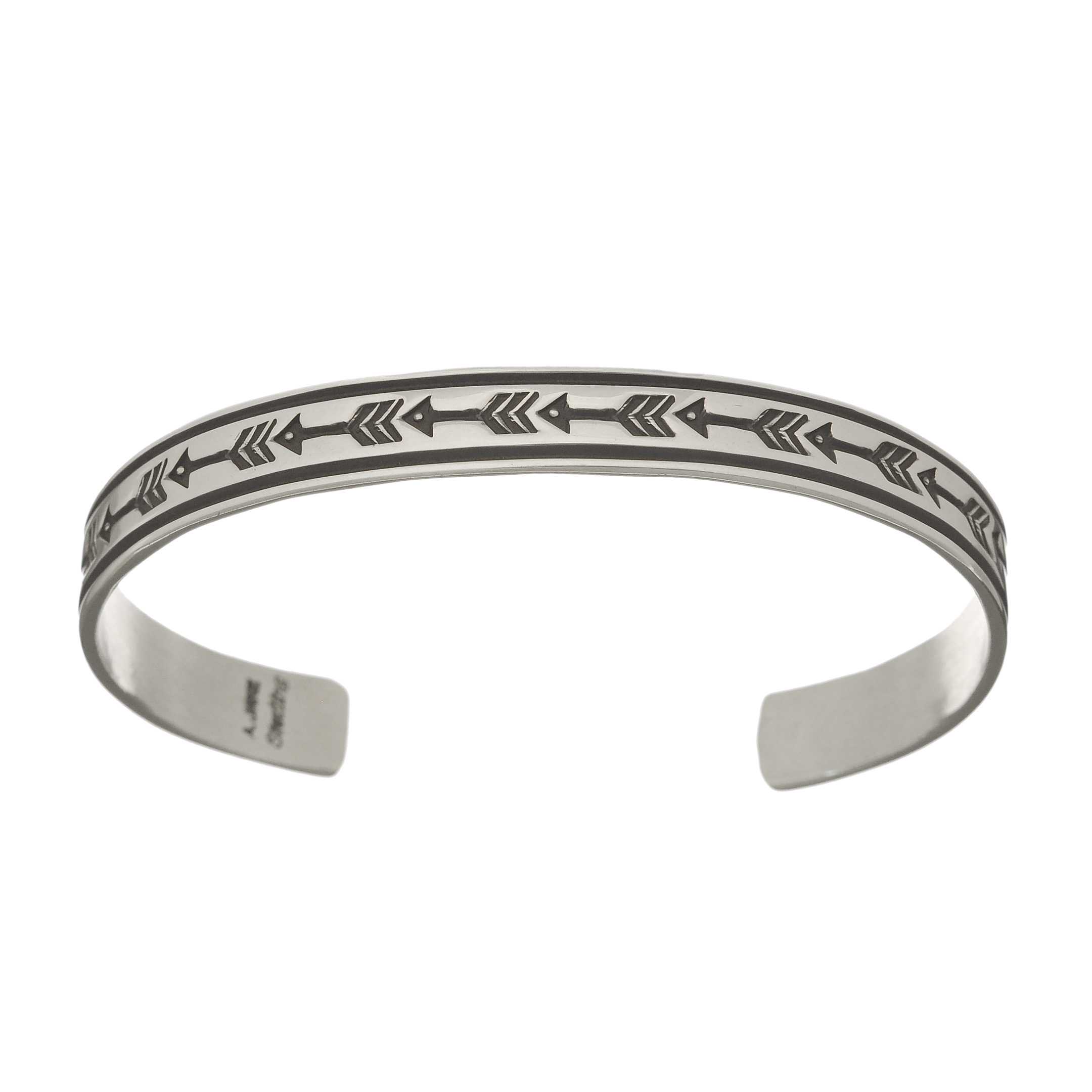 Navajo bracelet BRw98 in silver with arrows - Harpo Paris