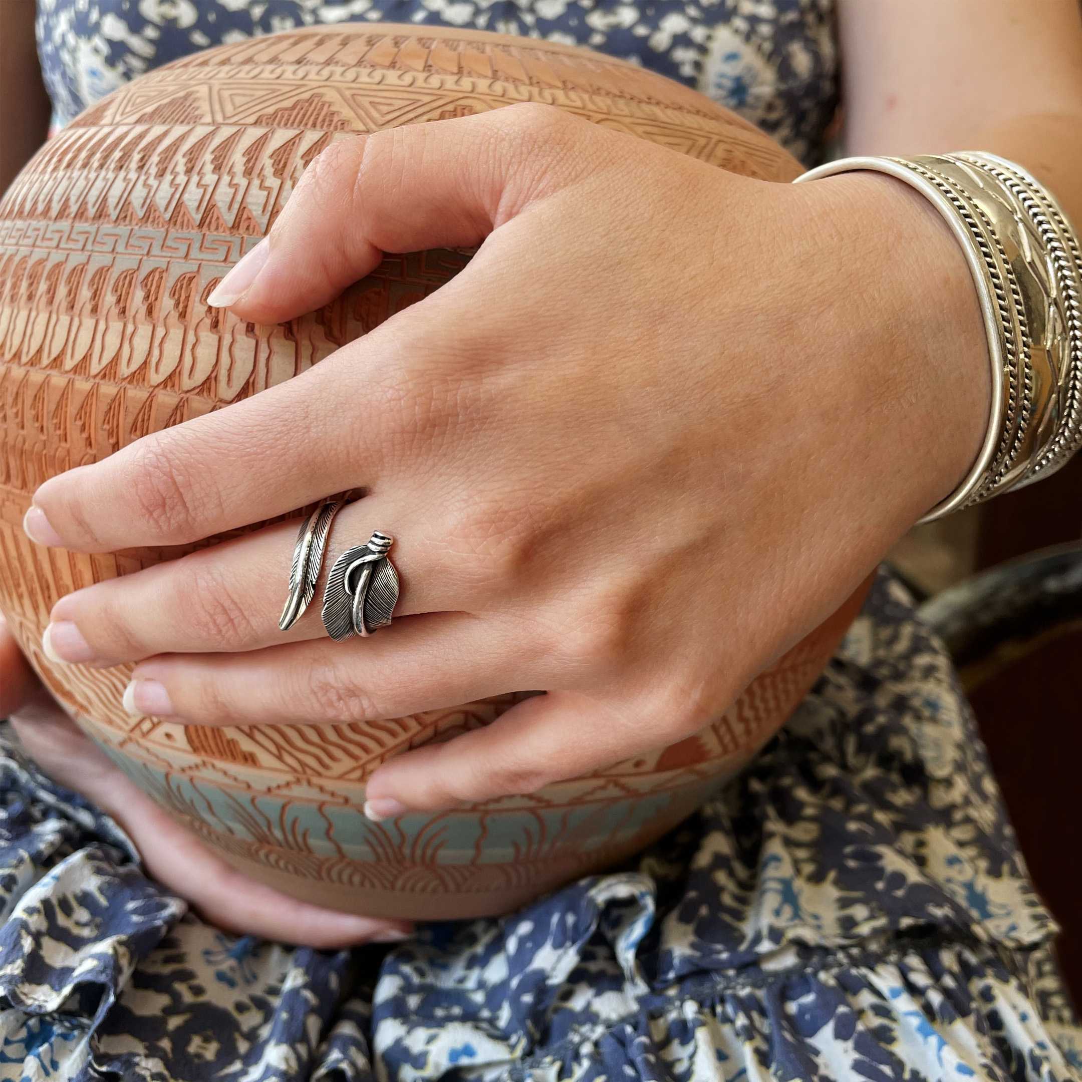 Hand-carved feather ring in sterling silver from HARPO Paris